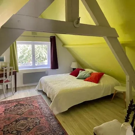 Hébergement de vacances In Houtteville With Garden