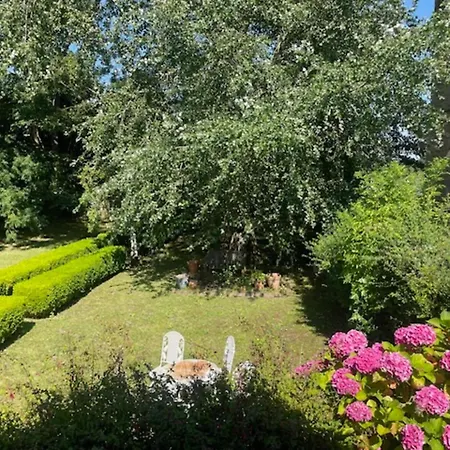 In Houtteville With Garden Hébergement de vacances Picauville