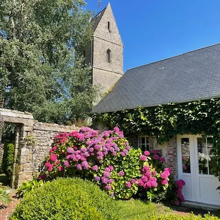 Hébergement de vacances In Houtteville With Garden Picauville