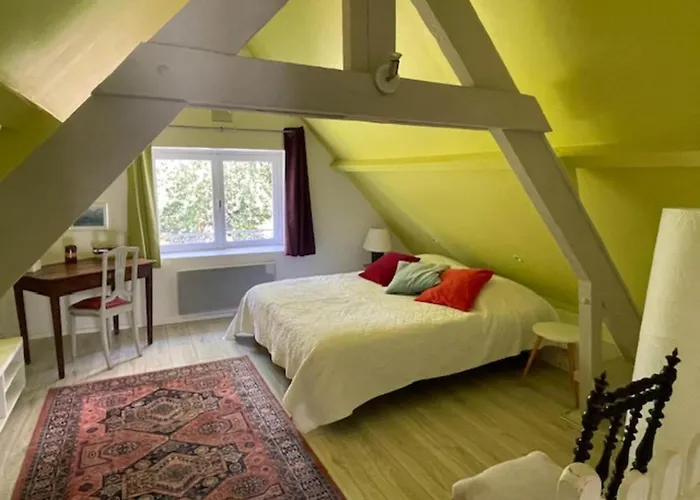 Hébergement de vacances In Houtteville With Garden