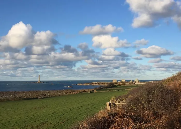 In Houtteville With Garden Hébergement de vacances Picauville